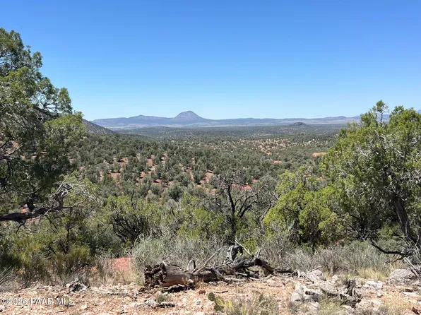 201 W Cathedral Valley Rd, Ash Fork, AZ 86320