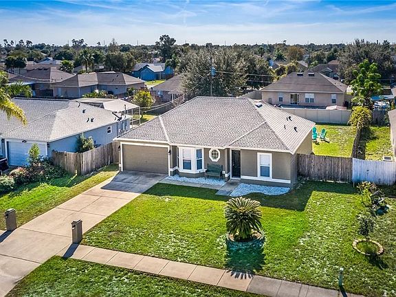 3rd image of 2801 Corrigan Dr