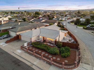 239 Prague St, San Mateo, CA, 94401