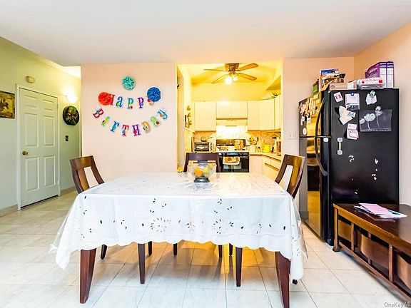 3rd image of 772 Brook Ave #35A
