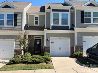 664 Cypress Glen Ln, Lake Wylie, SC 29710