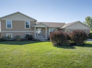 34 Horseshoe Ct UNIT 18, Caledonia, MI 49316