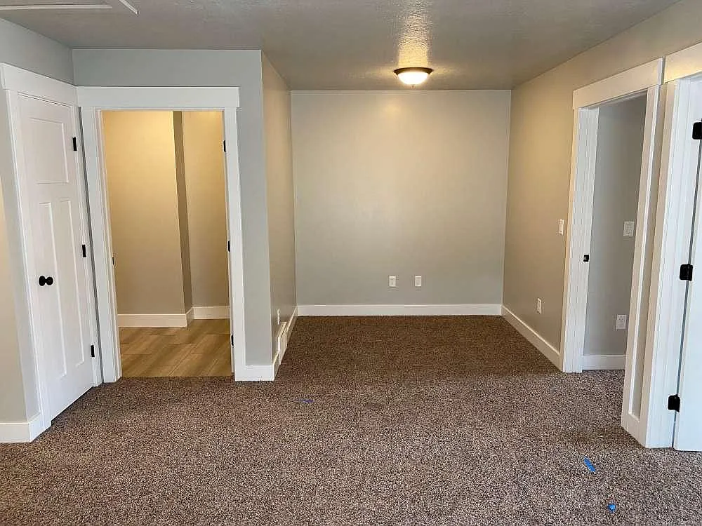 3 bed, 2.5 bath, 1553 sqft, $1,650 — Photo 2