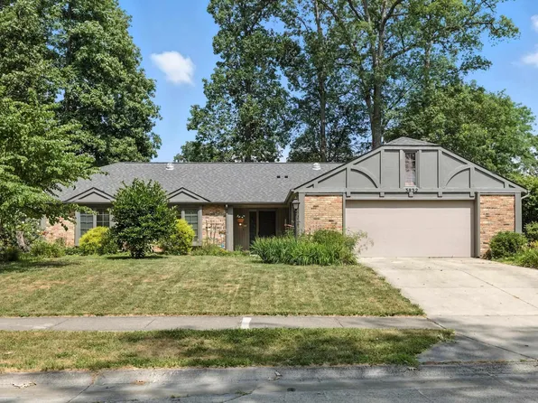3832 Nottingham Dr, Fort Wayne, IN 46815