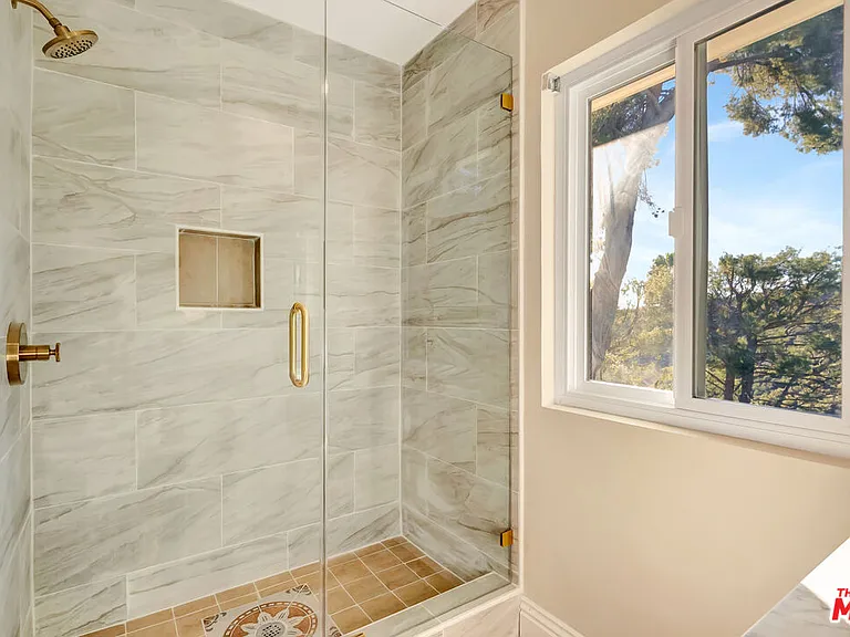16608 Park Lane Cir — Photo 21