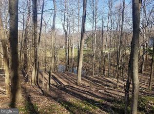 Chance Ln, Paw Paw, WV