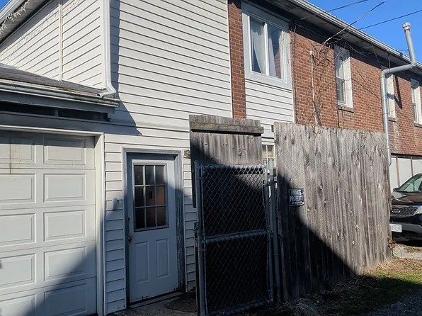 204 E Prospect St, Covington, VA 24426