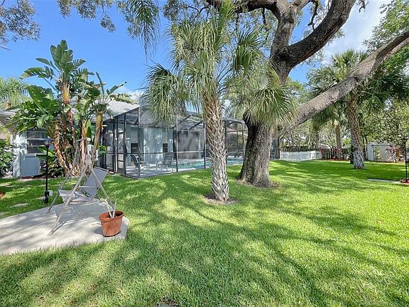 3rd image of 10420 Nightengale Dr