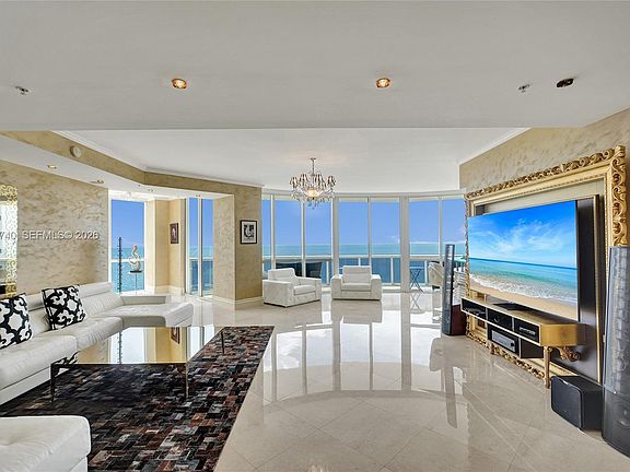 3rd image of 18201 Collins Ave APT 3309