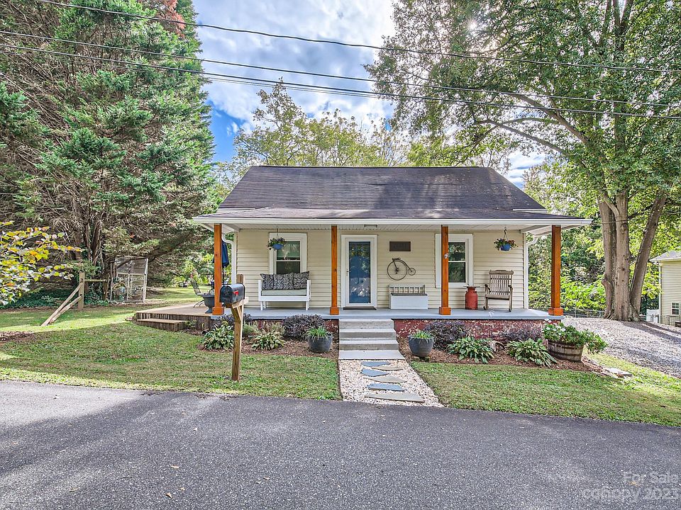 1st image of 716 Ann Dr