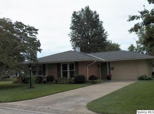 3714 Meadow Dr, Quincy, IL 62305