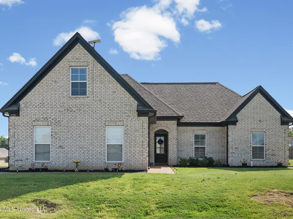 108 Honor Cv, Senatobia, MS 38668