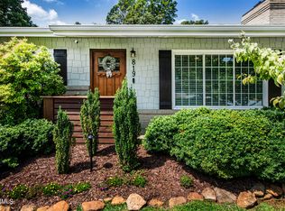 819 W Hills Rd, Knoxville, TN 37909