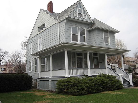 2nd image of 311 S Lombard Ave