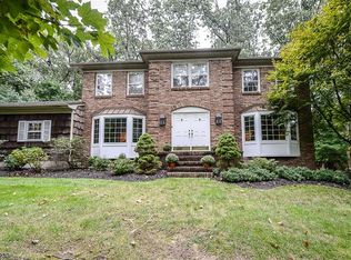 6 De Hart Rd, Parsippany, NJ 07054