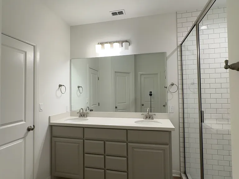2417 Paso Dr — Photo 15