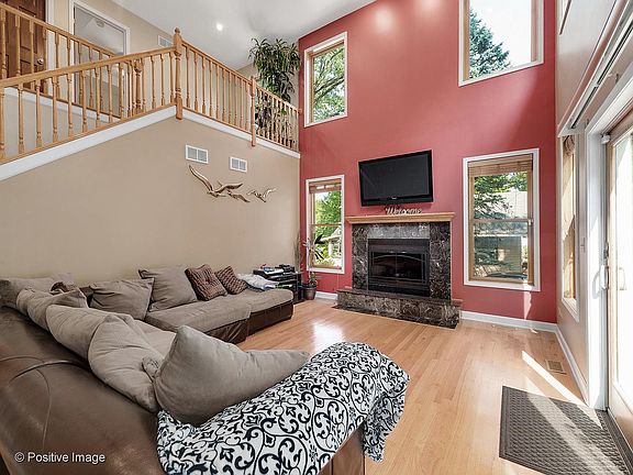 2nd image of 411 Highland Ave