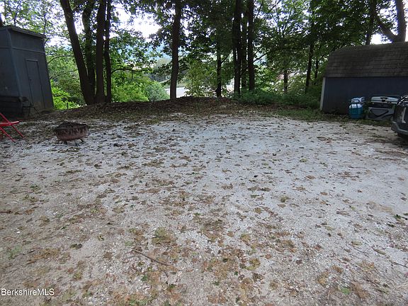 5th image of 42 Prospect St