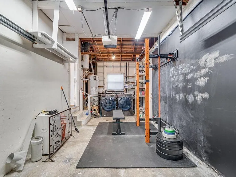 127 S Idaho St — Photo 10