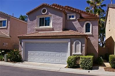 1st image of 562 Summerholly Dr