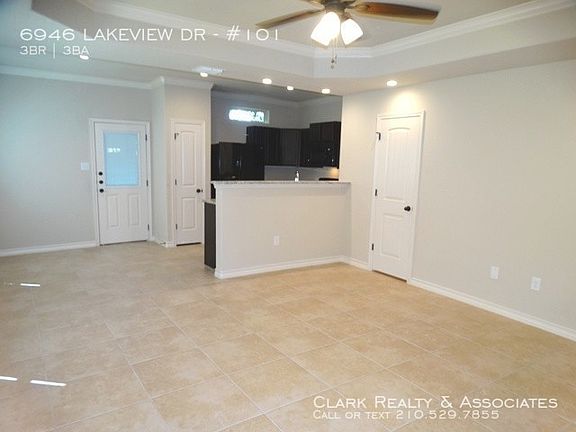 3rd image of 6946 Lakeview Dr #101