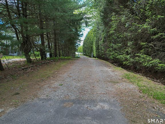 3rd image of 23 Schroback Road