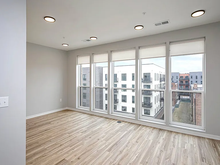 NOVA Apartments — Photo 6