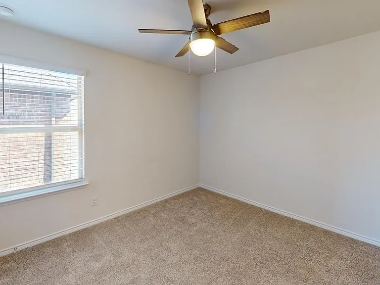 1526 Forever Way — Photo 15