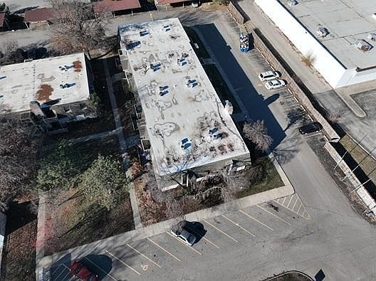 3rd image of 3733 SW Plaza Dr