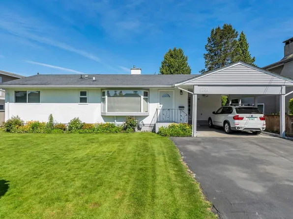 5233 Westminster Ave, Delta, BC V4K 2J4