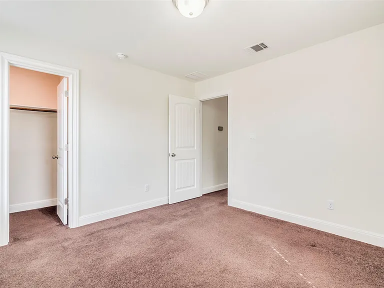 5728 Siragusa Dr — Photo 29