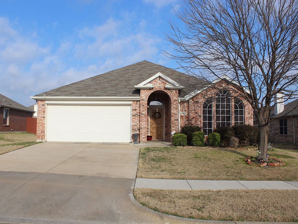 1st image of 941 Zachary Dr