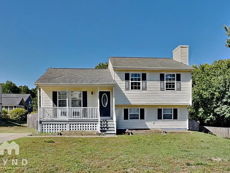 105 Bridgedale Ct — Photo 1