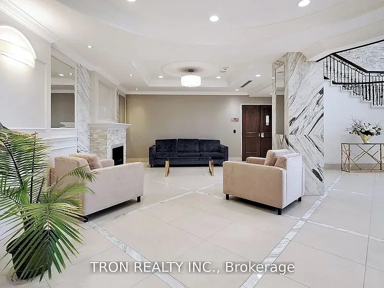 89 S Town Centre Blvd #109 — Photo 29