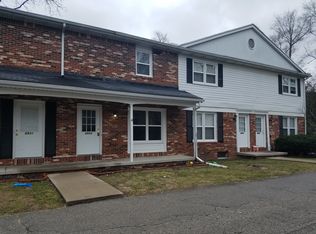 6937 Brint Rd, Sylvania, OH 43560