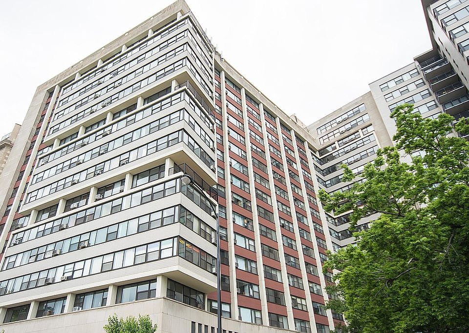 1st image of 3410 N Lake Shore Dr APT 10F