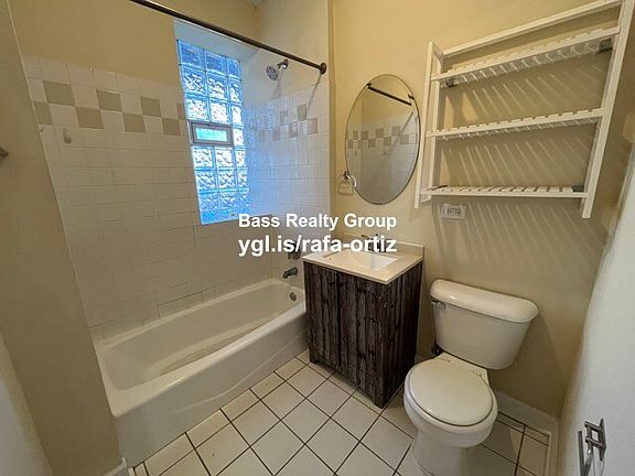 5th image of 3620 W Ainslie St #1