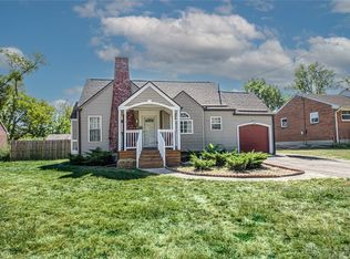 266 Park End Dr, Dayton, OH 45415