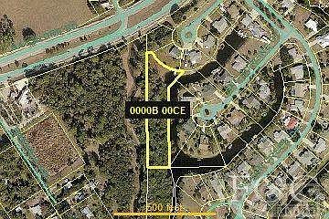 2nd image of 712 Riverbend Rd