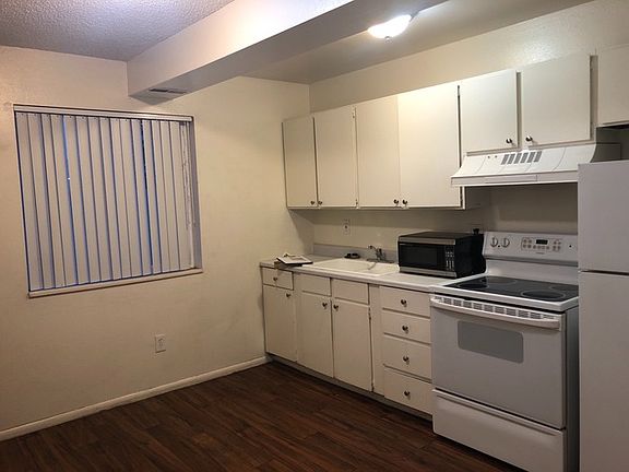 2nd image of 1851 Westview Cir APT 53