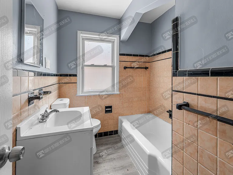 11268 Lakepointe St — Photo 11