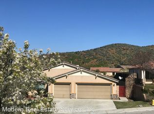 23338 Badger Creek Ln, Canyon Lake, CA 92587