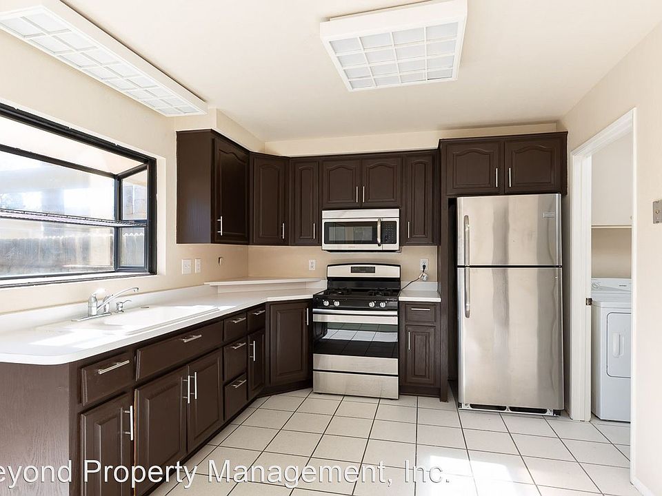 1st image of 5258 Fino Dr