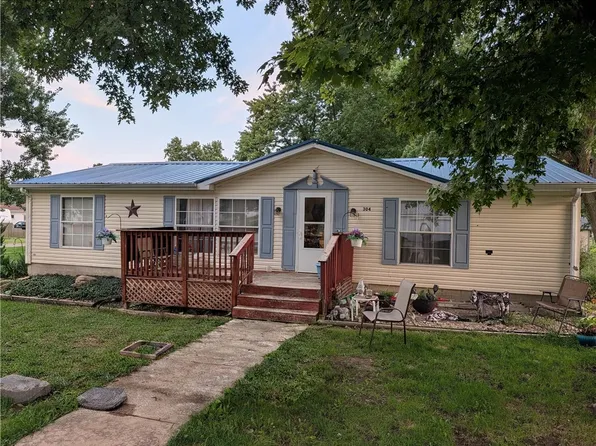 304 E South St, Penfield, IL 61862