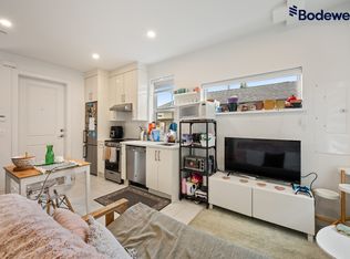 31XX W 10th Ave, Vancouver, BC