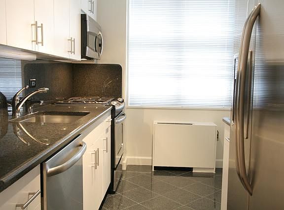 4th image of 300 E 56th St APT 2H