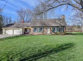 535 Price Rd, Aurora, IL 60506