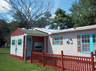 822 N Jackson St, Andrews, IN 46702