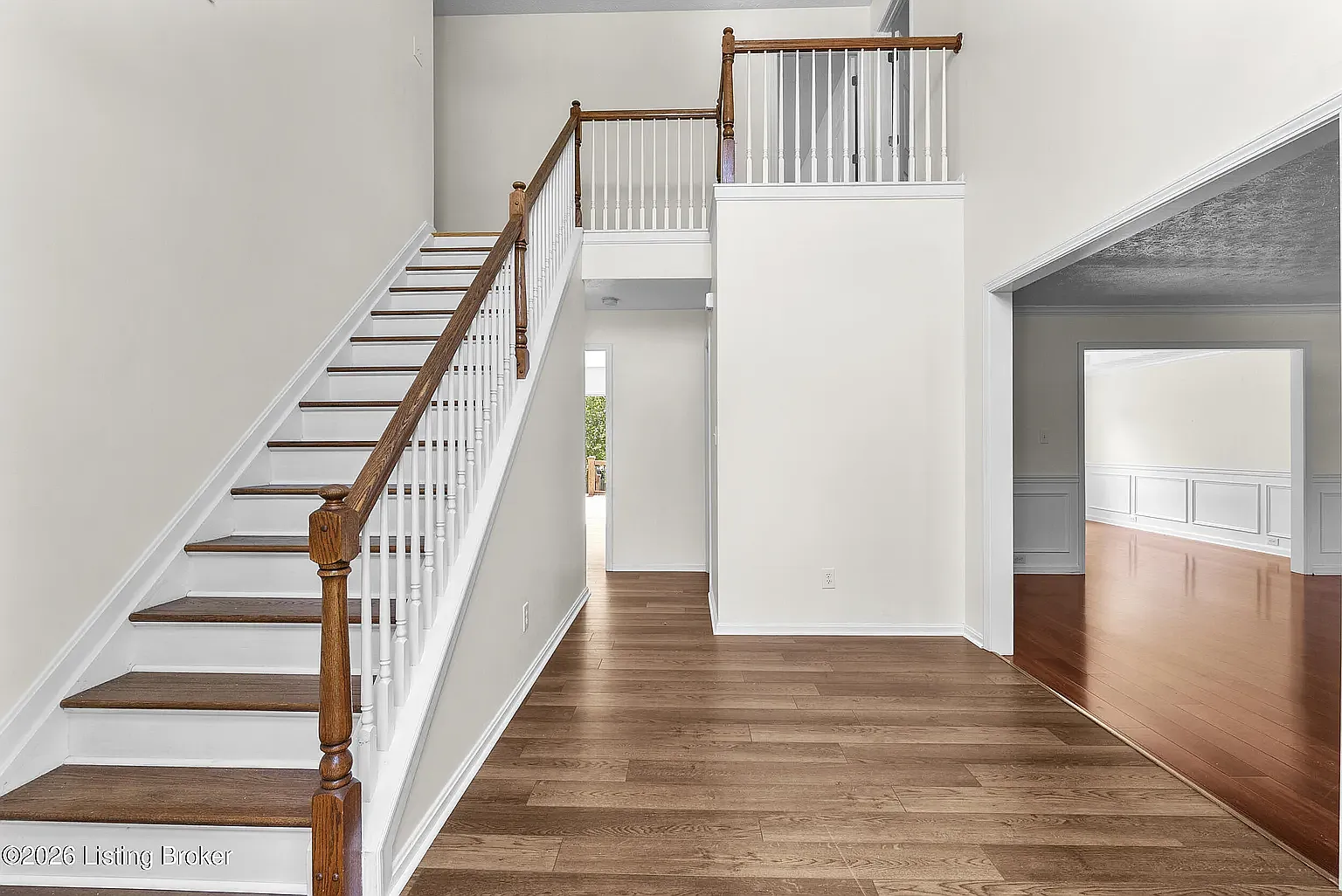 4 bed, 3.5 bath, 3481 sqft, $3,200 — Photo 3