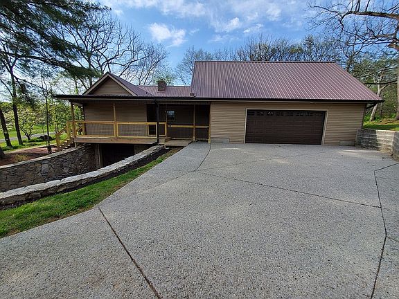 2-car garage on main floor